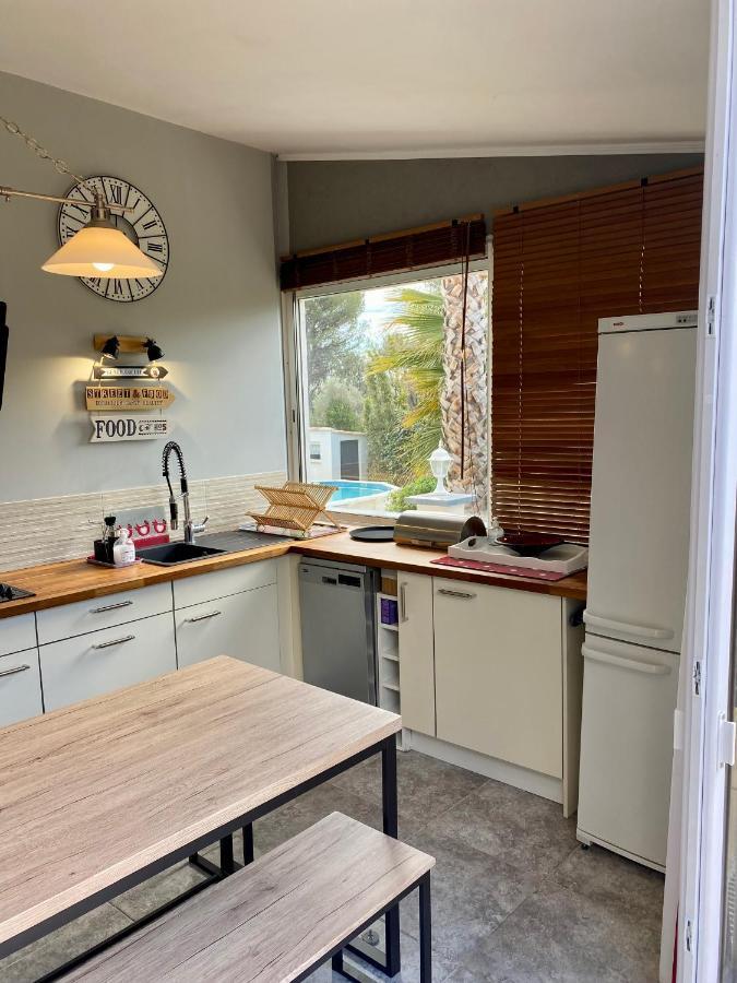 Flat Apartment Flayosc Luaran gambar